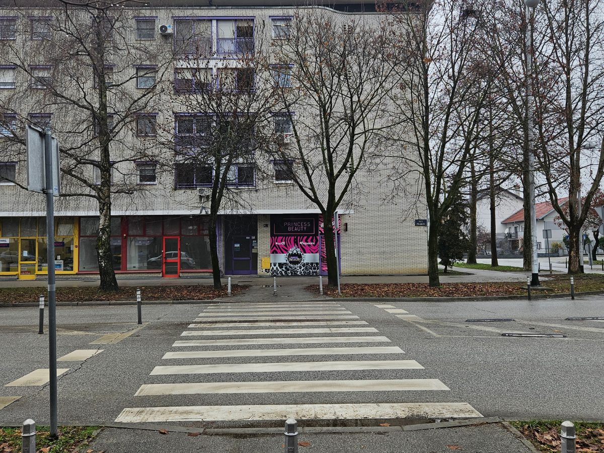 Poslovni prostor: Poljanice, 102 m2